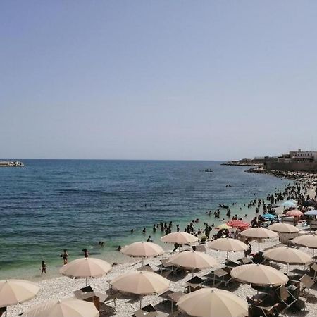 Vila Tre Metri Sopra Il Mare Bisceglie Exteriér fotografie